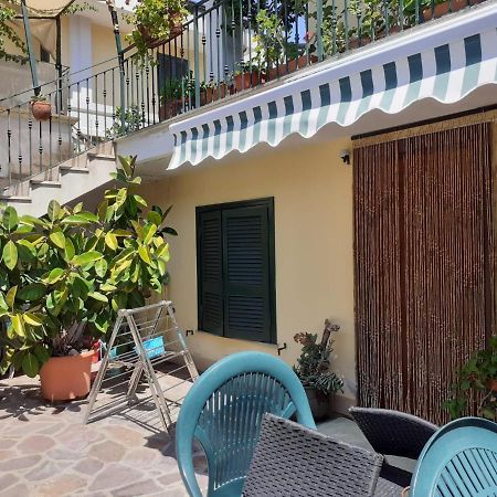 Casa Conte Bed and Breakfast Terracina Εξωτερικό φωτογραφία