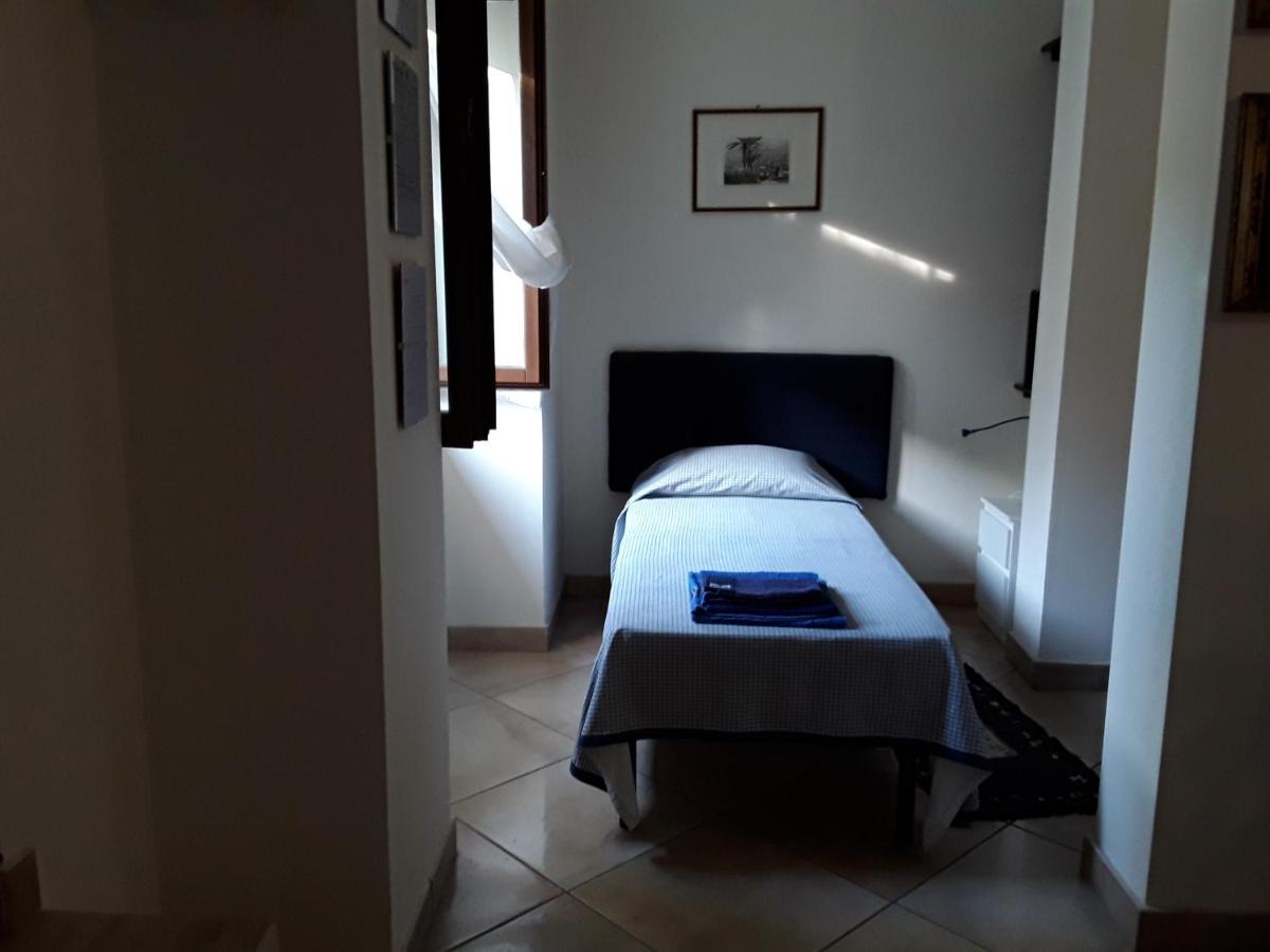 Casa Conte Bed and Breakfast Terracina Εξωτερικό φωτογραφία